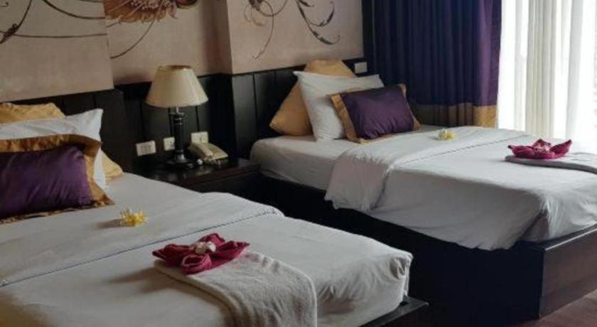 Sarita Chalet & Spa Hotel - Sha Extra Plus Praia de Jomtien Exterior foto