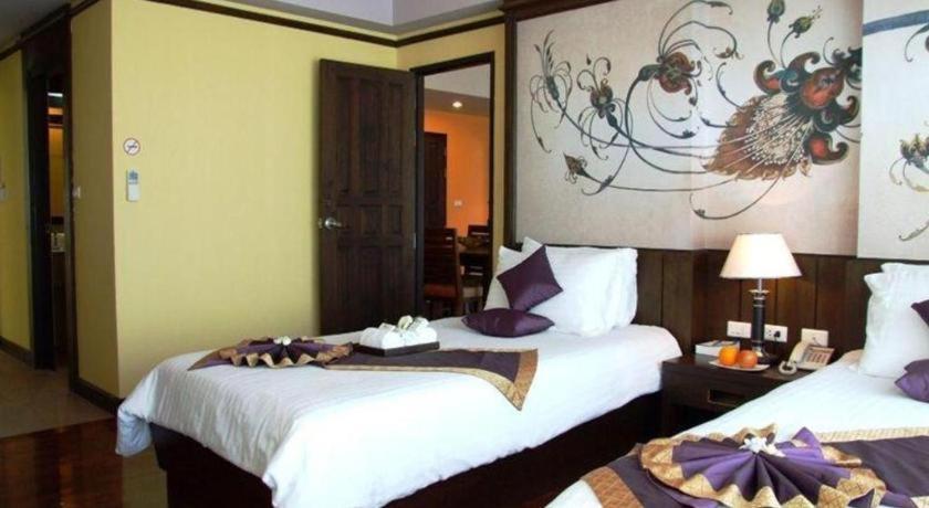 Sarita Chalet & Spa Hotel - Sha Extra Plus Praia de Jomtien Exterior foto