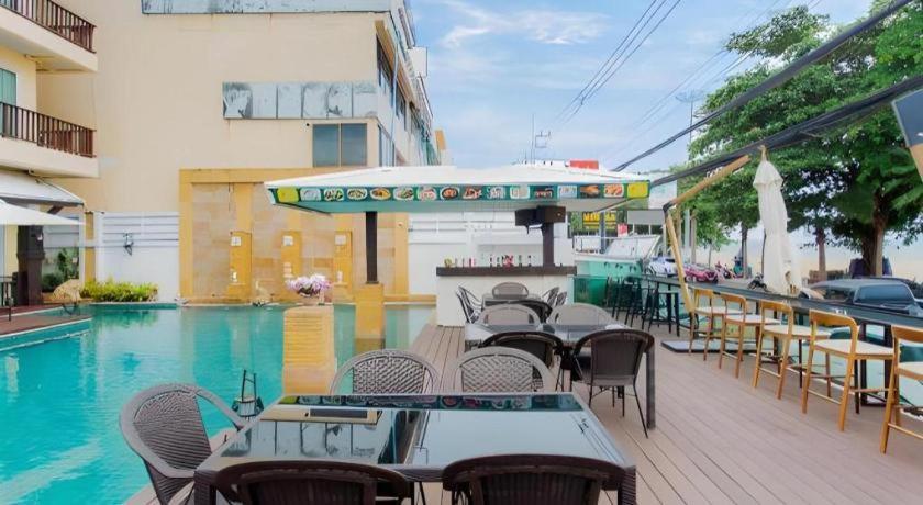 Sarita Chalet & Spa Hotel - Sha Extra Plus Praia de Jomtien Exterior foto